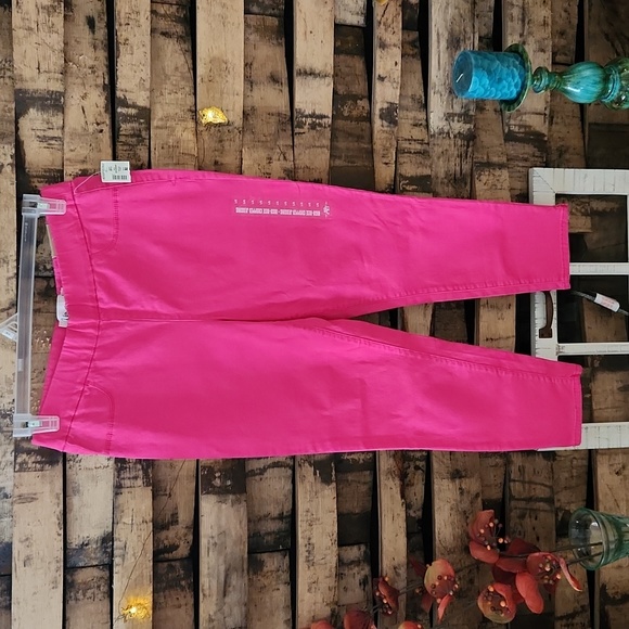 Bree is her name 🫶 - Picture 2 of 6